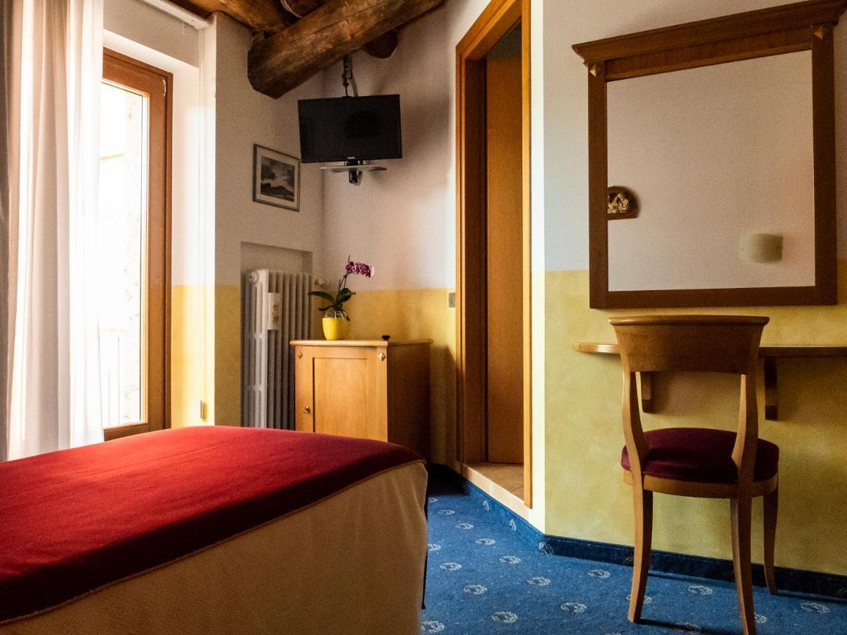 Hotel Ristorante Centrale Rovere Veronese Exteriér fotografie